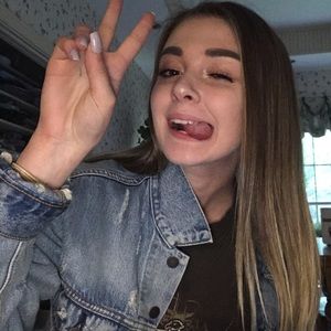 Meet your Posher, Charley